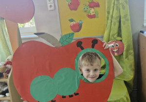 19.Oluś pozuje w Foto – budce