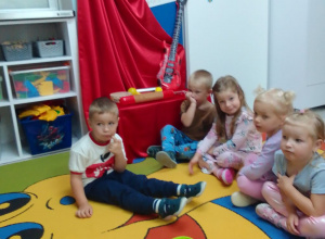 "Pszczółki" obchodzą "Międzynarodowy Dzień Muzyki"