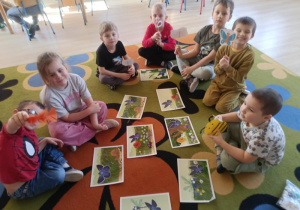 3. Przedszkolaki będą układały historyjkę obrazkową pt. "Na łące".